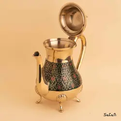 قوری برنجی میناکاری پایه دار طرح تاج مدل آمبوس