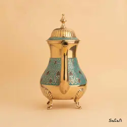 قوری برنجی میناکاری پایه دار طرح تاج مدل آمبوس