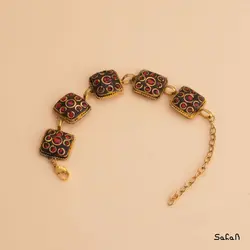 دستبند نپالی کوچک مربع