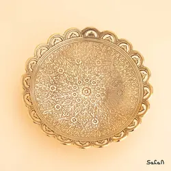 شیرینی خوری برنجی طلایی مدل دور نیم دایره