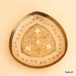 شیرینی خوری برنجی میناکاری مدل مثلث زنبق سایز 3