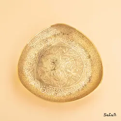 شیرینی خوری برنجی میناکاری مدل مثلث زنبق سایز 3