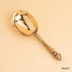 قاشق آجیل خوری برنجی طلایی مدل آمبوس طرح پول