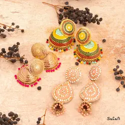 گوشواره هندی رنگی لوستری میخی