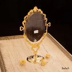 آینه برنجی هندی طلایی پایه دار مدل بیضی