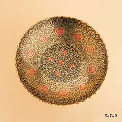 آجیل خوری پایه دار برنجی میناکاری مدل تمشک