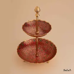 شیرینی خوری برنجی میناکاری سه پایه دو طبقه طرح تاج