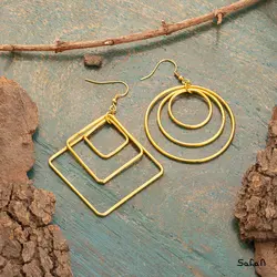 گوشواره برنجی هندی طلایی