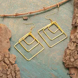 گوشواره برنجی هندی طلایی