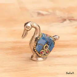 مجسمه هندی قو