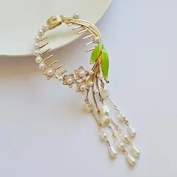 گیره گوجه ای شکوفه آبشاری - بشک