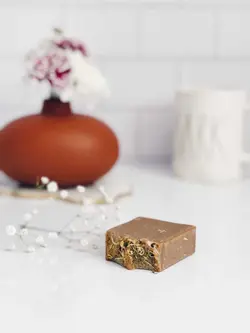 صابون زردچوبه ( پوست مختلط تا چرب)