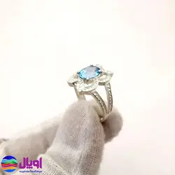 انگشتر نقره زنانه با نگین توپاز بیضی 2.1 قیراط
