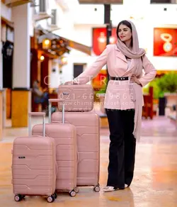 خرید چمدان آیلا اکسترا سایز متوسط از جنس پلی کربنات نشکن - چمدانکده