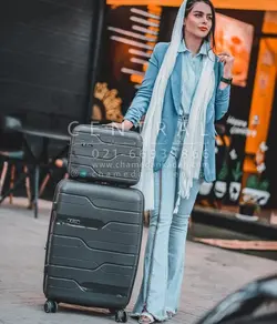 خرید چمدان آیلا اکسترا سایز بزرگ از جنس پلی کربنات نشکن - چمدانکده