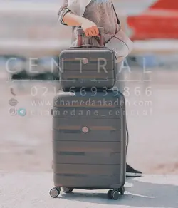 خرید چمدان دلار سایز کوچک با جنس پلی کربنات نشکن - چمدانکده