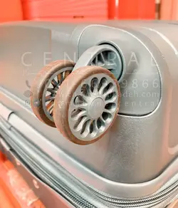 خرید چمدان آیلا پرو سایز متوسط سری جدید پلی کربنات نشکن - چمدانکده