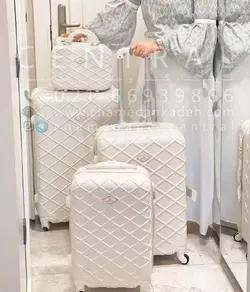 خرید چمدان لوزی متوسط از جنس پلی کربنات نشکن - چمدانکده