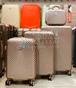 خرید چمدان خورشیدی سایز متوسط جنس پلی کربنات نشکن - چمدانکده