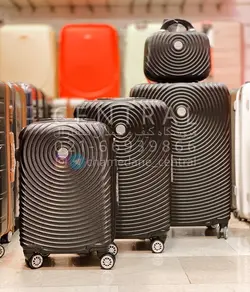 خرید چمدان خورشیدی سایز بزرگ جنس پلی کربنات نشکن - چمدانکده