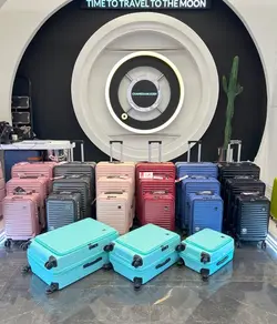 خرید چمدان اسمارت پولو بزرگ جنس پلی کربنات نشکن - چمدانکده