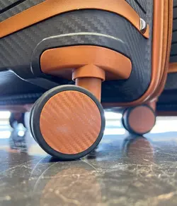 خرید چمدان پارتنر لدر کوچک پلی کربنات نشکن - چمدانکده