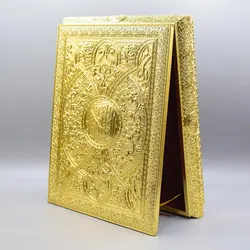 قاب قرآن نفیس طلایی پایه دار