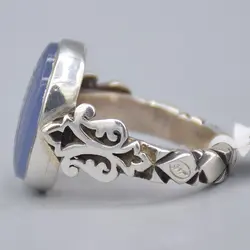 انگشتر عقیق کبود یمنی خطی 