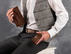 ست کیف کتی،کمربند و جاکلیدی هخامنشی-کد۲۰۷۵۲۳