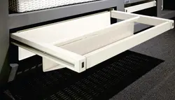 جاکفشی ریلی داخل کمد لباس