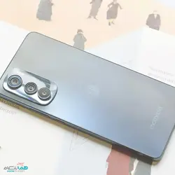 گوشی موبایل موتورولا مدل Edge 30 - 5G ظرفیت 256 گیگابایت با رم 8 گیگابایت