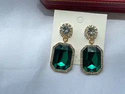 گوشواره زمرد میخی &bull; گالری بدلیجات ترنج