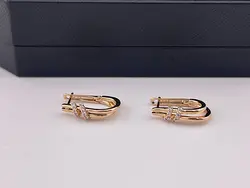 گوشواره مینیمال دارای دو لاین نگین کاری &bull; گالری بدلیجات ترنج