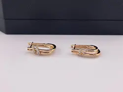 گوشواره مینیمال دارای دو لاین نگین کاری &bull; گالری بدلیجات ترنج