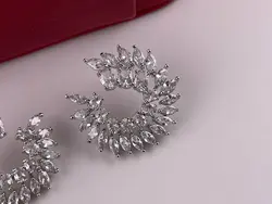 خرید گوشواره مجلسی شیک نقره ای &bull; گالری بدلیجات ترنج