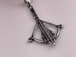 گردنبند کراس بو نقره ای مردانه &bull; گالری بدلیجات ترنج