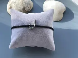 دستبند نخی حرف لام &bull; گالری بدلیجات ترنج