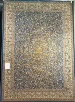 فرش خاطره کویر کاشان 1500 شانه طرح گل افشان زمینه آبی