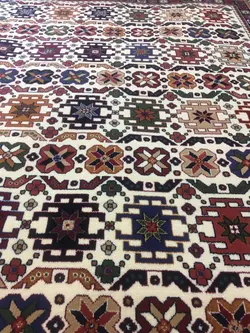 فرش هخامنش گبه ستاره ٧٢٧ کرم