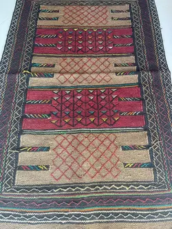 گلیم دستبافت دو متری جرگلانی خراسان شمالی
