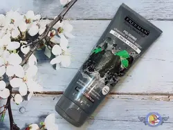 ماسک زغال و شکر سیاه فریمن