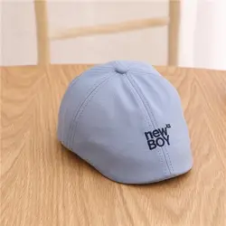 کلاه بچگانه طرح داک بیل