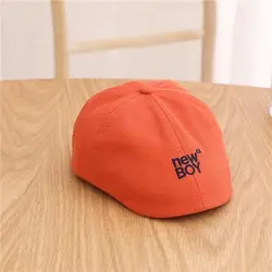 کلاه بچگانه طرح داک بیل