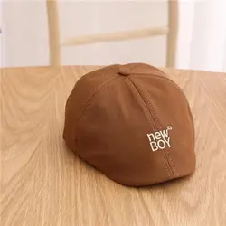 کلاه بچگانه طرح داک بیل