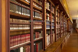 پلان معماری و سازه کتابخانه