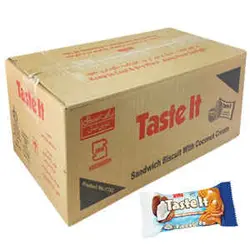 بیسکویت کرمدار توت فرنگی 4 عددی تیست ایت کارتن 72 تایی