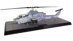 ماکت هلیکوپتر کبری Bell AH-1W نیروی دریایی ایالات متحده مقیاس ۱:۴۸