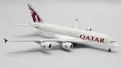 ماکت هواپیما مسافربری ایرباس A380 هواپیمایی قطر مقیاس 1:400