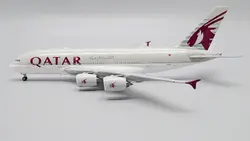 ماکت هواپیما مسافربری ایرباس A380 هواپیمایی قطر مقیاس 1:400
