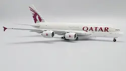 ماکت هواپیما مسافربری ایرباس A380 هواپیمایی قطر مقیاس 1:400